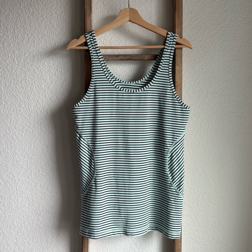 Zella mint and navy striped athletic tank sz: XL